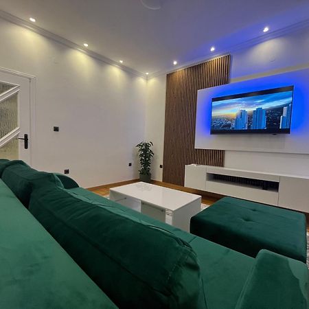 Sarajevo Luxury Apartment - 50 M From Old Sarajevo Clock Tower 외부 사진
