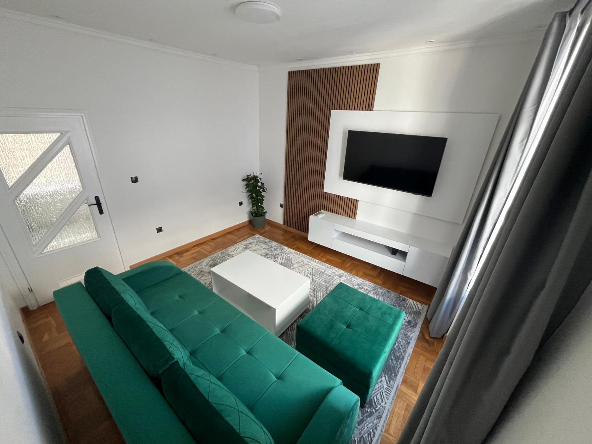 Sarajevo Luxury Apartment - 50 M From Old Sarajevo Clock Tower 외부 사진